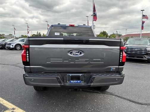 2025 Ford F-150 Lightning XLT