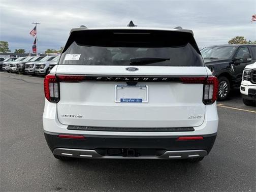 2026 Ford Explorer 
