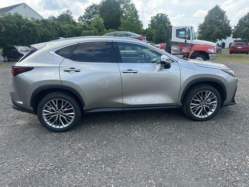 2025 Lexus NX 350 Premium