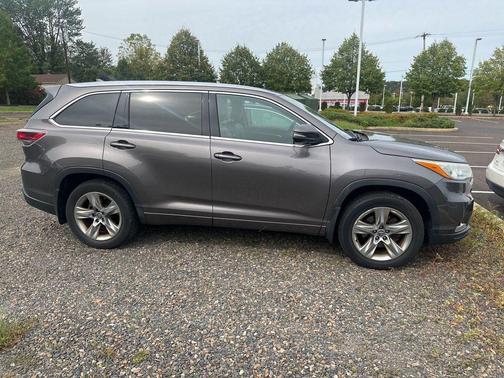 2016 Toyota Highlander Limited