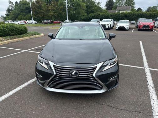 2018 Lexus ES 350 Base