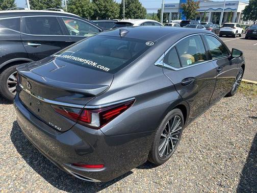 2024 Lexus ES 350 Base
