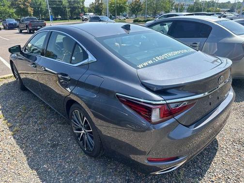 2024 Lexus ES 350 Base