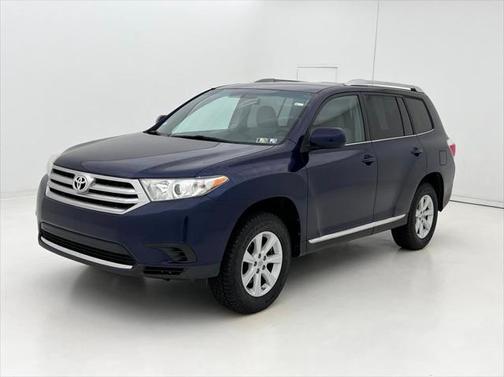 2013 Toyota Highlander SE