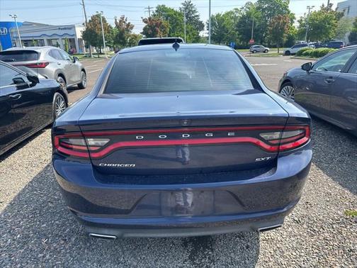 2015 Dodge Charger SXT