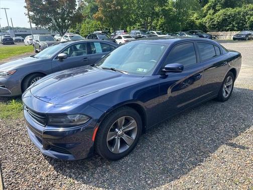 2015 Dodge Charger SXT