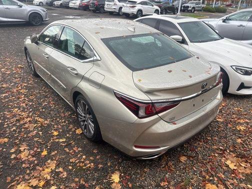 2021 Lexus ES 350 Base