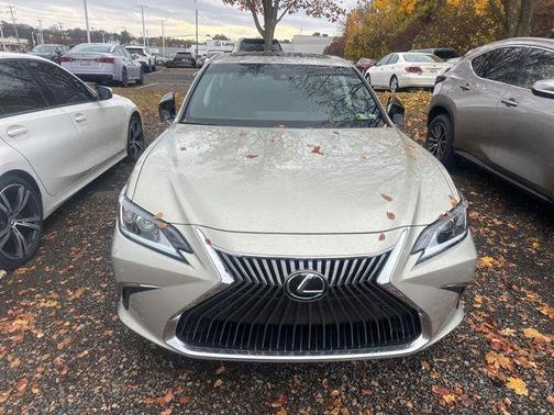 2021 Lexus ES 350 Base