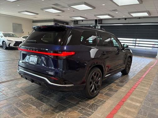 2025 Lexus TX 500h F SPORT Premium