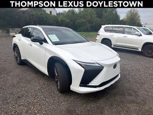 Eminent White Pearl 2023 Lexus RZ 450e Luxury