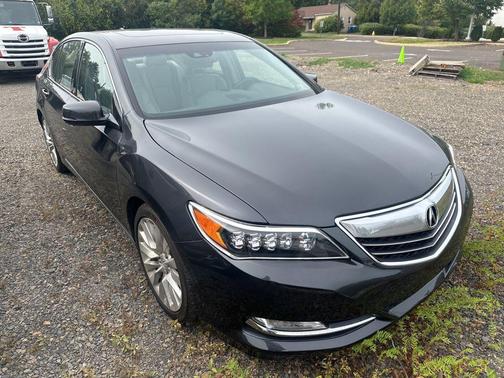 2015 Acura RLX Technology Package
