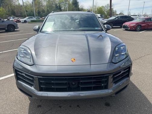 2024 Porsche Cayenne Base