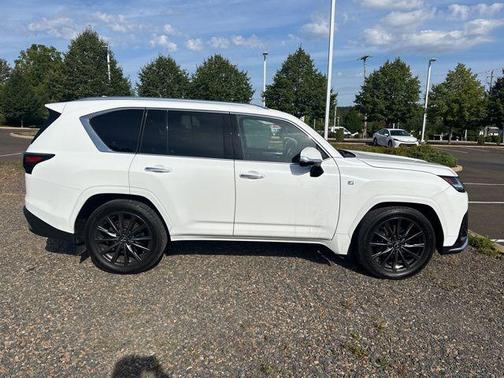 2024 Lexus LX 600 Base