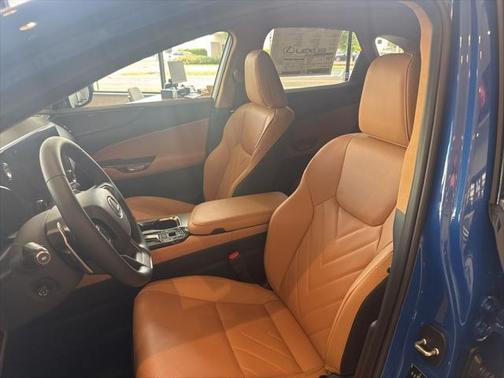 2025 Lexus NX 350h Luxury