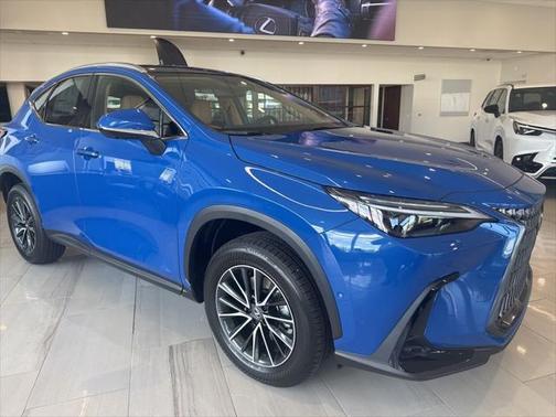 2025 Lexus NX 350h Luxury