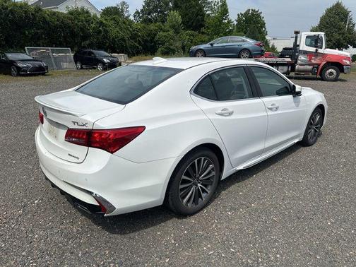 2018 Acura TLX Base