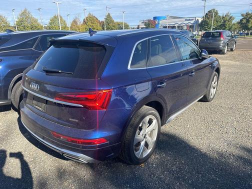 2023 Audi Q5 45 S line Premium Plus