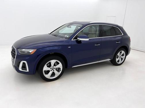 2023 Audi Q5 45 S line Premium Plus