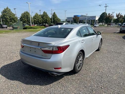 2017 Lexus ES 350 Base