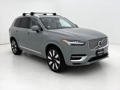 2024 Volvo XC90 Recharge Plug-In Hybrid T8 Ultimate Bright Theme 7-Seater