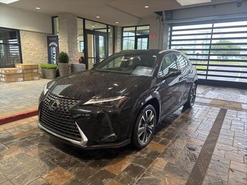2025 Lexus UX 300h Premium