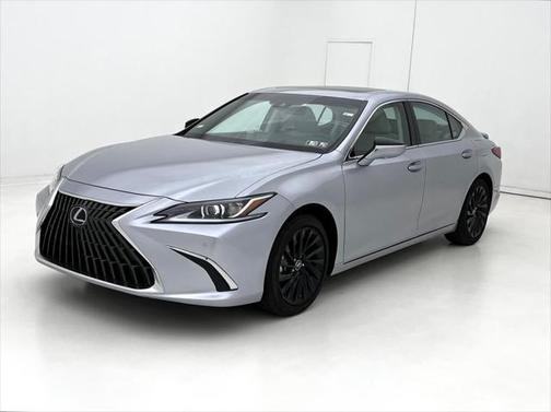 2024 Lexus ES 300h Luxury
