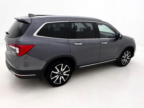 2021 Honda Pilot Touring 8-Passenger