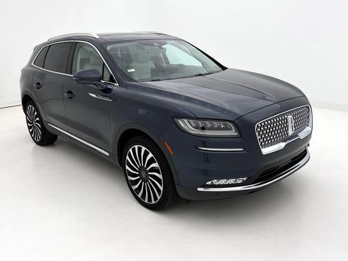 2023 Lincoln Nautilus Black Label