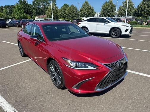 2022 Lexus ES 250 Base