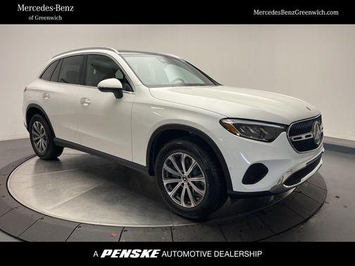 2026 Mercedes-Benz GLC 300 4MATIC