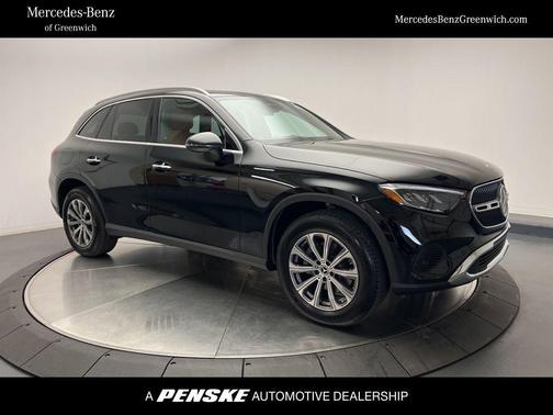 2025 Mercedes-Benz GLC 300 4MATIC