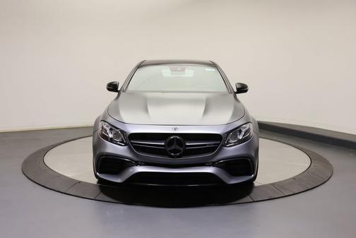 designo Selenite Grey Magno 2018 Mercedes-Benz AMG E 63