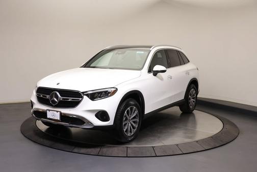 Polar White 2023 Mercedes-Benz GLC 300 4MATIC