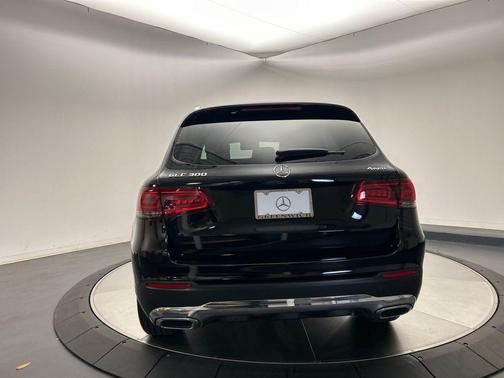 2022 Mercedes-Benz GLC 300 4MATIC