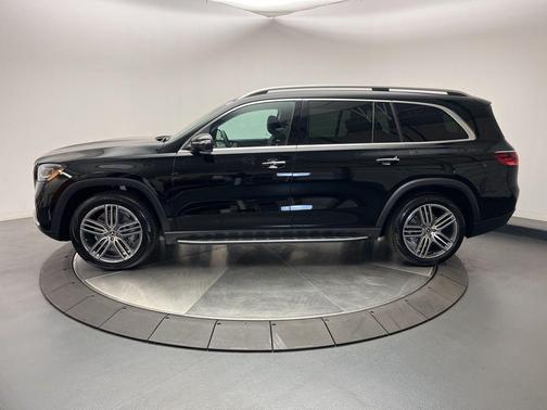 2026 Mercedes-Benz GLS 450 4MATIC