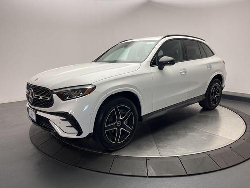 2025 Mercedes-Benz GLC 300 4MATIC