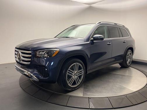 2026 Mercedes-Benz GLS 450 4MATIC