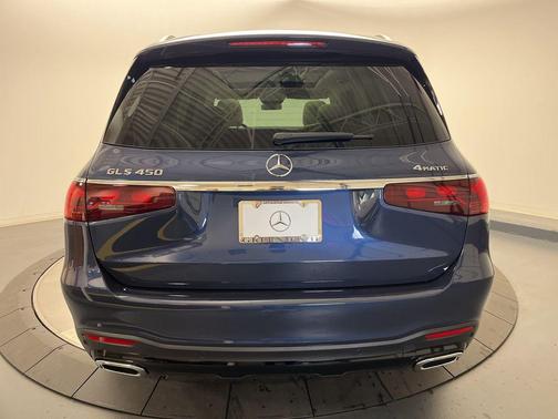 2026 Mercedes-Benz GLS 450 4MATIC