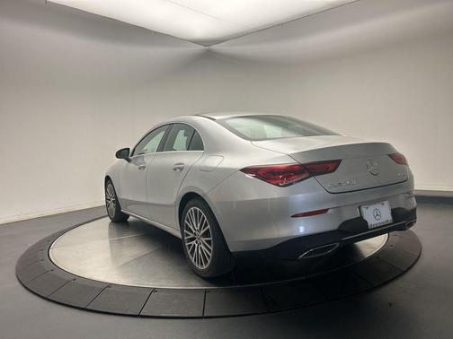 2022 Mercedes-Benz CLA 250 4MATIC