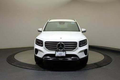 2025 Mercedes-Benz GLB 250 