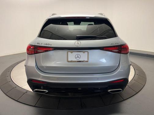 2025 Mercedes-Benz GLC 350e Base