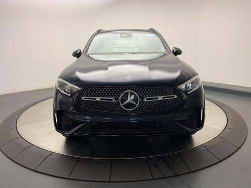 2023 Mercedes-Benz GLC 300 4MATIC
