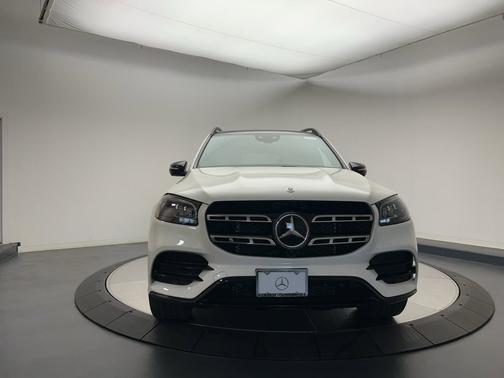 2022 Mercedes-Benz GLS 450 4MATIC
