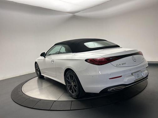 2026 Mercedes-Benz CLE 300 4MATIC Cabriolet