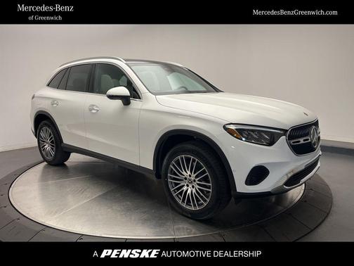 2026 Mercedes-Benz GLC 300 4MATIC