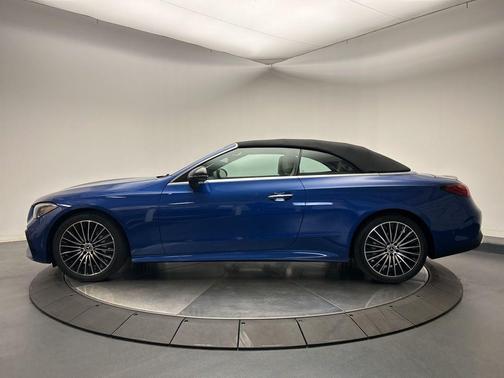 2026 Mercedes-Benz CLE 300 4MATIC Cabriolet