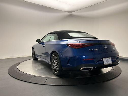 2026 Mercedes-Benz CLE 300 4MATIC Cabriolet