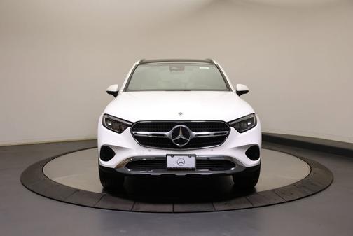 Polar White 2026 Mercedes-Benz GLC 300 4MATIC