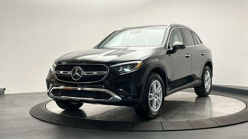 2025 Mercedes-Benz GLC 300 4MATIC