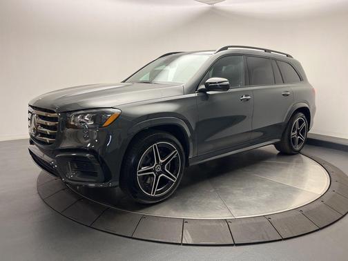2026 Mercedes-Benz GLS 450 4MATIC